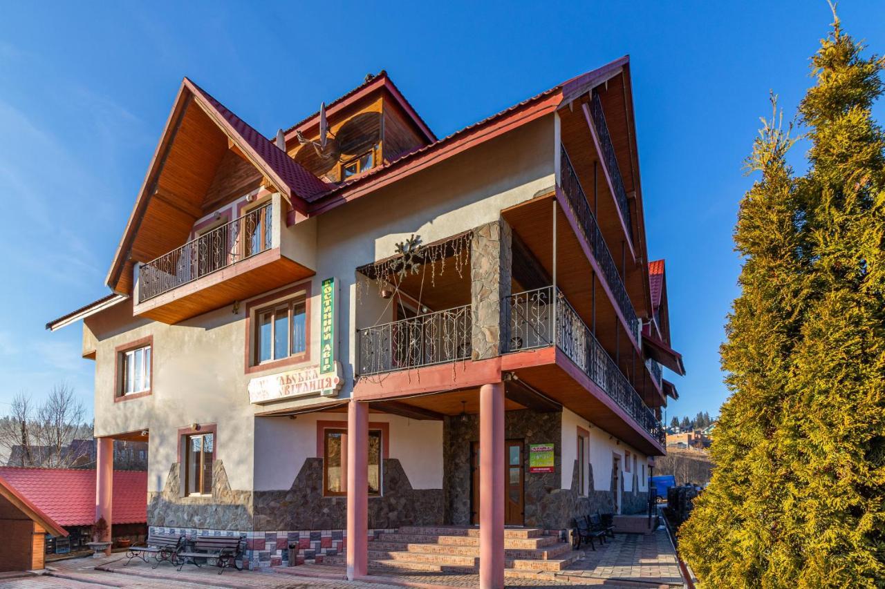 Гуцульська Світлиця Hotel Bukovel Bagian luar foto
