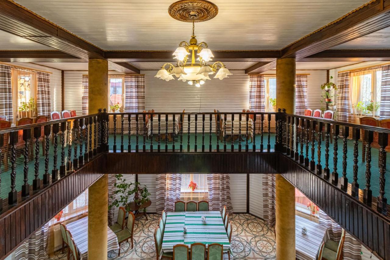 Гуцульська Світлиця Hotel Bukovel Bagian luar foto